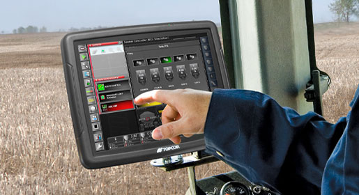 The large, full color X40 touch-screen features a heads-up dashboard that is customizable.